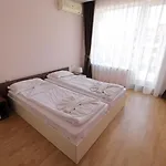 Privillege Noks * Elenite